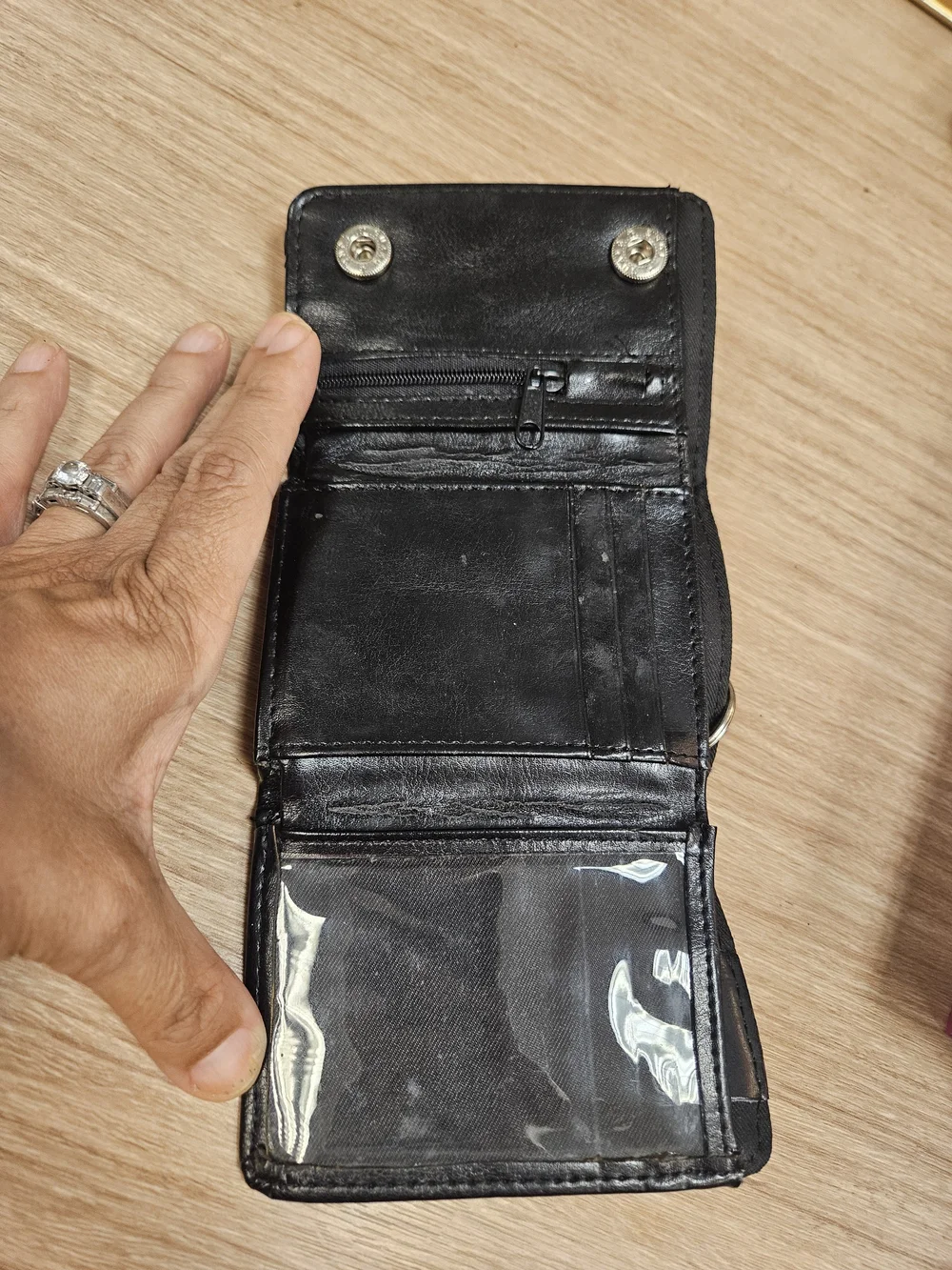 Black Skull Trifold Leather Wallet with Heavy Chain